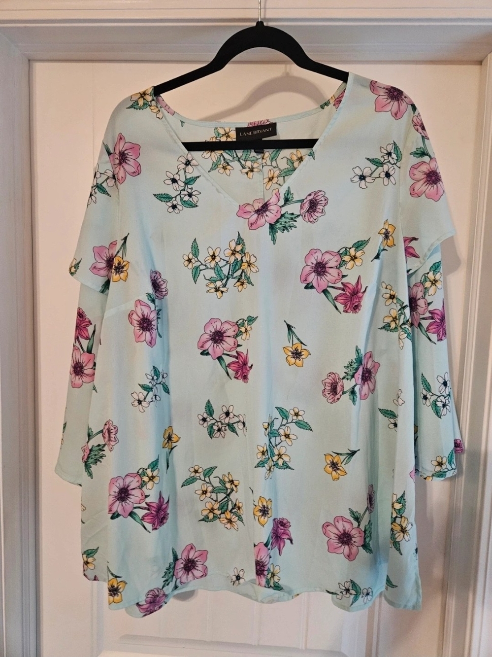 Lane Bryant Mint Floral V-Neck Tunic Top with Pink & Yellow Flowers